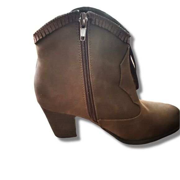 Pierre Dumas Women's Brown Fringe Block Heel Ankle Boots Western Size 6 - Picture 6 of 9